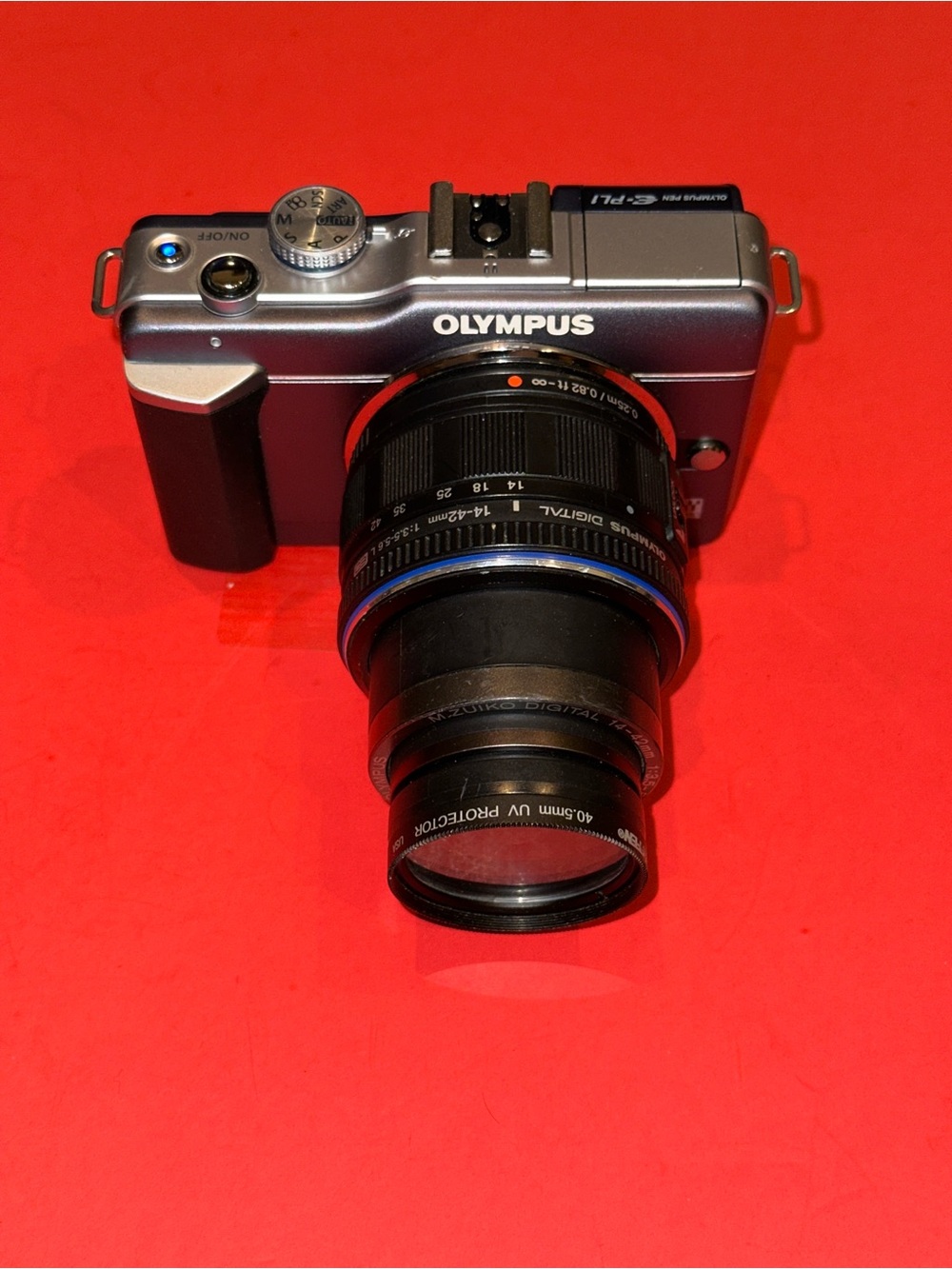 Olympus Pen E-PL1 Mirrorless Camera w/M.Zuiko 14-42MM F3.5-5.6 L ED Lens TESTED